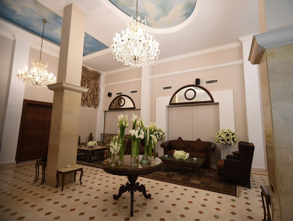 Colibri Hotel Brummana Luaran gambar